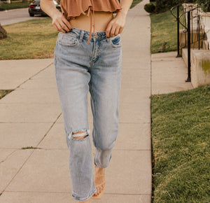 Take It Easy Boyfriend Jeans